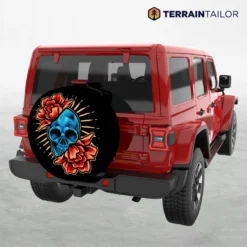 Blue Skull with Red Flowers Tire Cover – Bold Art with Vintage Tattoo Style